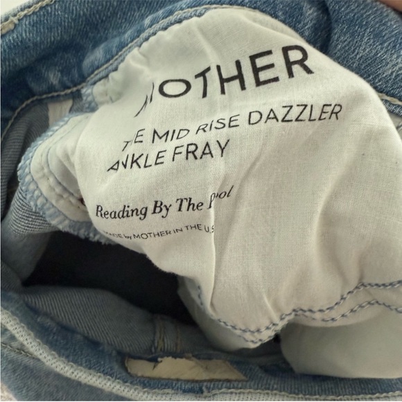 Mother The Mid Rise Dazzler Ankle Fray Jeans Reading By The Pool Wash - Picture 7 of 9